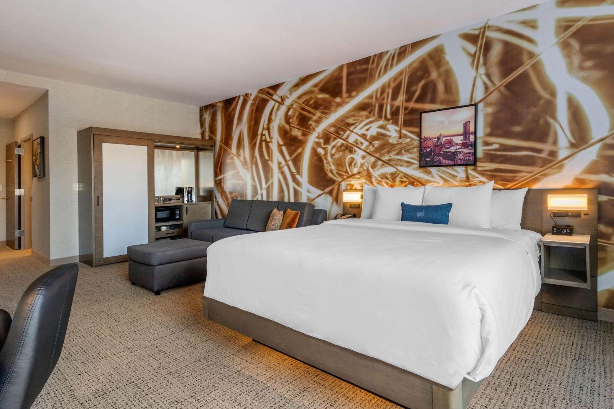Cambria Hotel West Orange Exterior photo