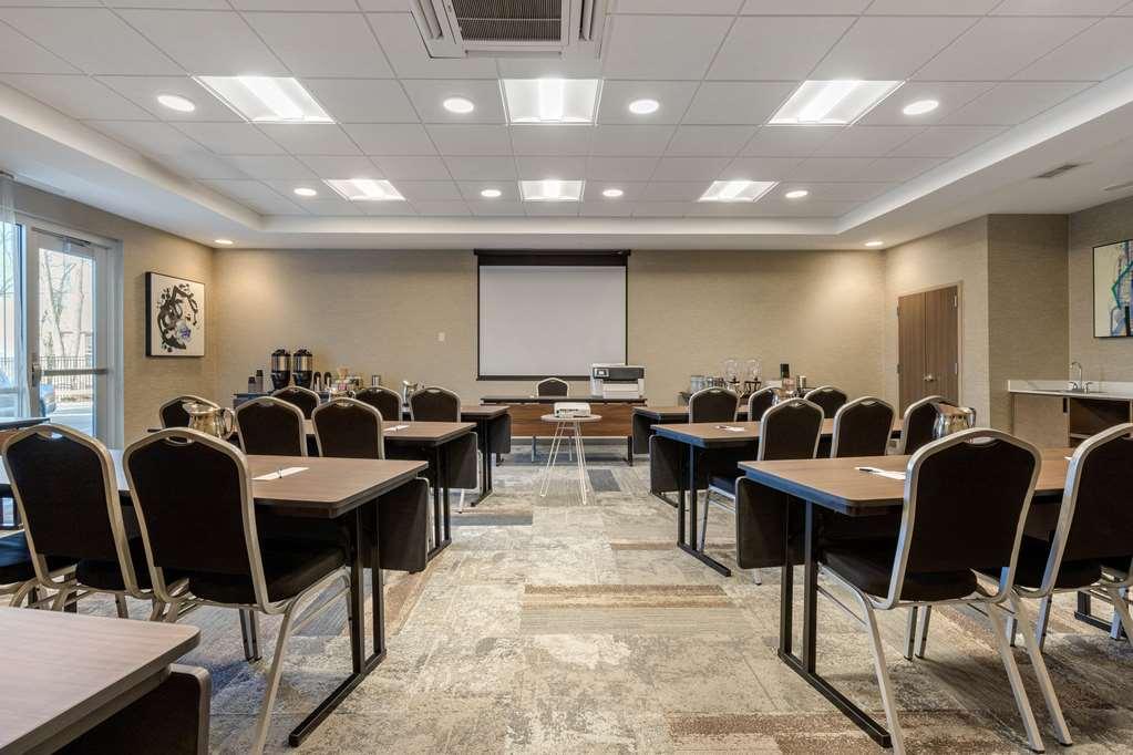 Cambria Hotel West Orange Facilities photo